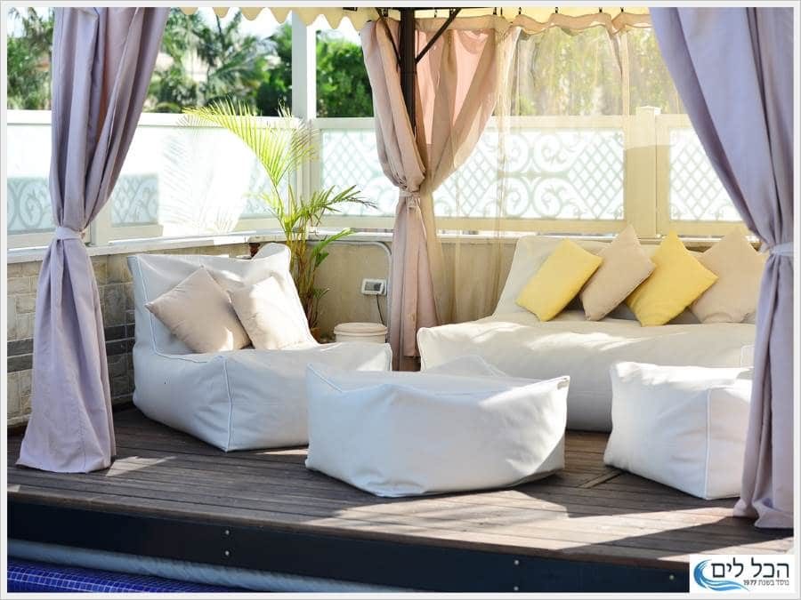 פוף רב שימושי פלורידה מרובע פוף רב שימושי פלורידה מרובע